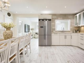 Sitges Spaces Mediterranean Apartments 5 Bedrooms, 4 Bathrooms, 75M2 Terrace, Centre Sitges- Sleeps 11 - Sitges - 2