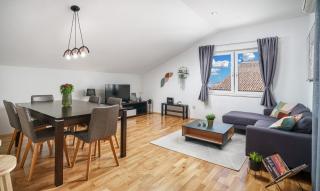 Family Petrov Apartments - Vodice - 9