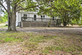 Cozy House with Huge Yard about 16 Mi to Fort Bragg - Lillington - 8