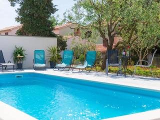 Apartment Laura by Interhome - Pula - 8