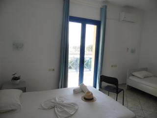 Mike's Beach Apartments & Studios - Hersonissos - 1