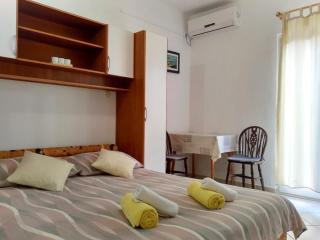 Apartments Cizmesija - Baška - 1