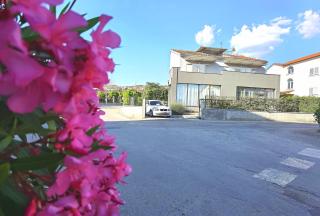 Apartments Ella - Šibenik - 5