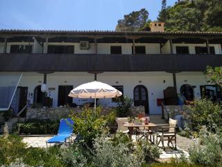 Fetsis Apartments - Agios Nikitas - 5