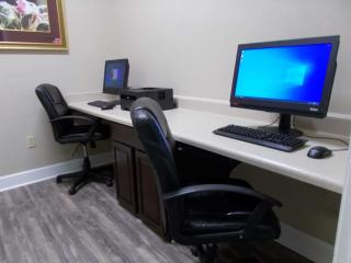 SureStay Plus Hotel by Best Western St Marys Cumberland - Saint Marys - 7