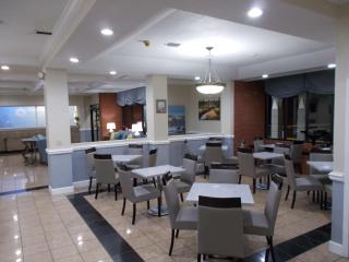 SureStay Plus Hotel by Best Western St Marys Cumberland - Saint Marys - 6