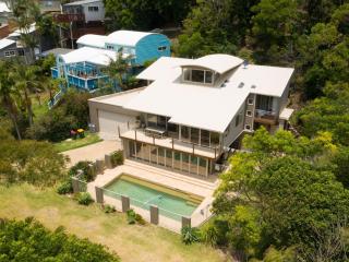 Stanwell Beach Glass House - 8