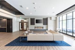 East Side Luxury 1BR Apt - Sleeps 4 - Near Brady St with Balcony and Lounge - 3