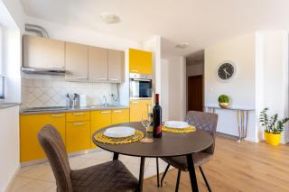Apartment Demo - 1