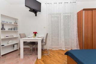 Škiljini dvori - Studio-apartman 1 - 2