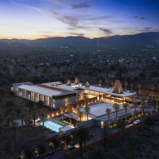 Kambaniru Beach Hotel and Resort - Waingapu - 0