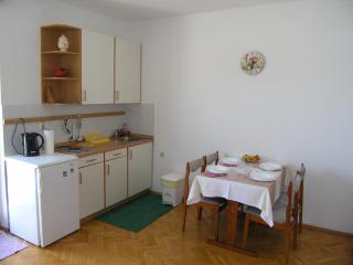 Apartments Jadranka with magnificent views of the sea - Baska - Baška - 6