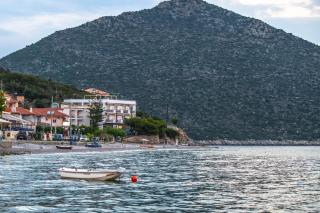 Paraskevas Boutique Hotel - Tyros - 4