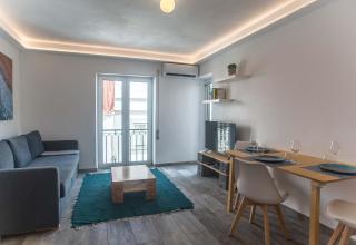 Apartamento Colorido - Lagos - 9