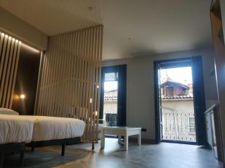 Apartamentos Turísticos y Habitaciones Cidade Vella - 4