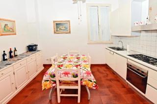 Appartamento Borgo 98 Guest House - Livorno - 1