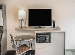 Holiday Inn Roanoke Airport - Conference CTR by IHG - Roanoke - 8