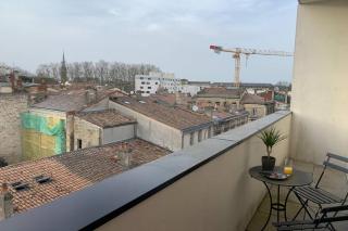 Appartement dernier étage, balcon, parking gratuit ! - Burdeos - 2