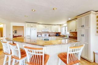 Family Beach Retreat - Wells - 3