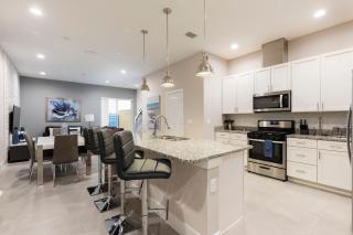 Summerville Resort 4 Bedrooms Villa - 4