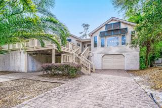 Amore Beach House - 9