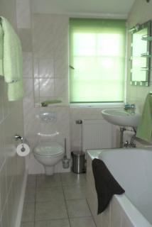 Wohnen im Holzhaus - 1