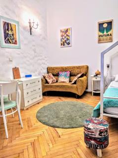 Old Town Studio With Picture Perfect Terrace ! - Tbilisi - 8