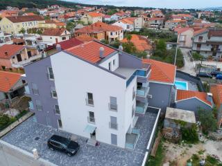 Apartments Nikić - Bibinje - 0