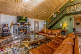 3 Little Bears! Backs up to GSMNP! Creek, Spacious - Bryson City - 8