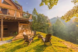 3 Little Bears! Backs up to GSMNP! Creek, Spacious - Bryson City - 0