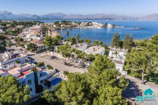 Villa Jazmin for 8 with swimming pool and beach views - 4