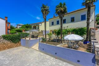 House TINAC - 2