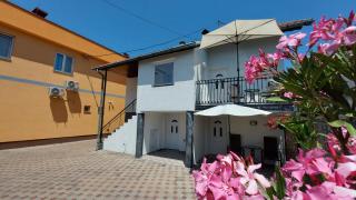 Apartment Kapetanovic - 3