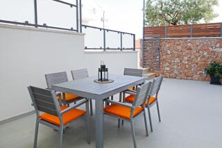 Apartment Niki - Bol - 0