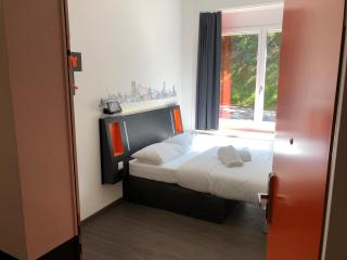 easyHotel Zürich West - Zurigo - 0