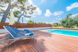 Villa Casa Marian for 8 with swimming pool, garden and close to beach - Can Picafort - 9