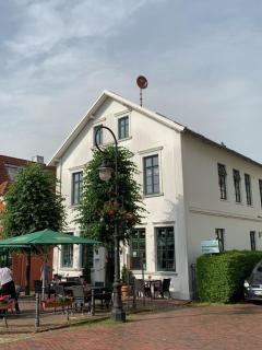 Schloss Blick Bredendiek - Jever - 1