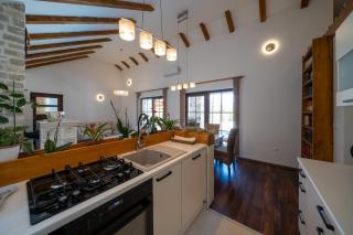 VILLA KARLA - 1