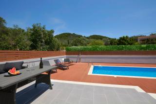 Bratou Apartments - 4