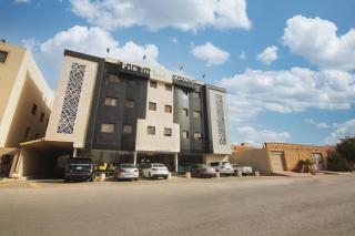 أجنحة بالم تري للشقق المخدومه - Riad - 9