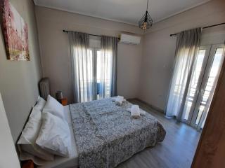 Cosy Apartment in The Heart of The City - Kalamata - 6