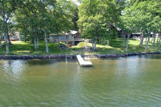 Cheif Lake Lodge home - 0