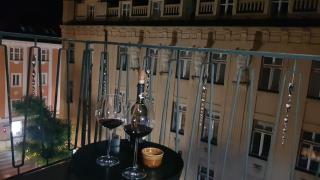 Charmante Zentrumswohnung mit Balkon und 80 zoll TV - Klagenfurt - 1