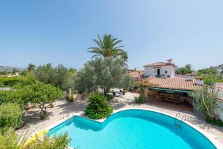 Can Malondra, villa para 8 con piscina y jardines - 7