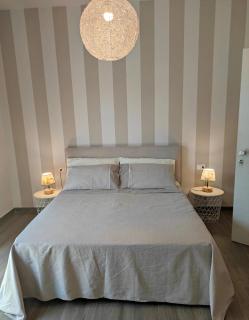 Rossetto e cocciolato - Stanza indipendente con bagno privato a Pesaro - 0
