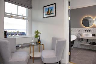 Leader Suite - Sea View - Free Wi-Fi - 1