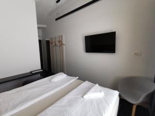 Cha Cha Rooms - Lubiana - 8