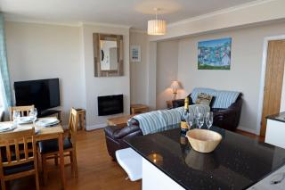 Mermaid Apartment - Sea Front Apartment with Views - Saundersfoot - 5