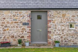 The Dairy - Luxury Cottage, Hot Tub and Summer House, Countryside Views, Pet Friendly - Ludchurch - 6