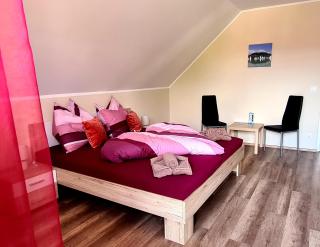 Nap-Hold Apartman - 2